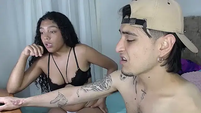 Snapshot of Amanda_Jampiher chatting on 19, 12, 2024 Amanda Jampiher online show from 19, 12, 2024