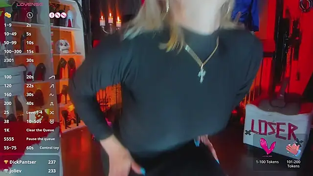 MistressAndre online show from 6, 3, 2025