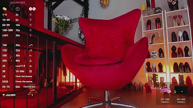 Snapshot of MistressAndre chatting on 1, 3, 2026 MistressAndre online show from 1, 3, 2026