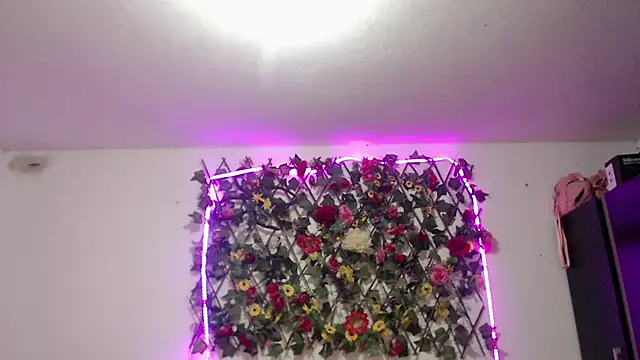 sexysusan4you online show from 6, 11, 2025