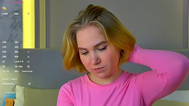 Snapshot of EllenaGreen chatting on 24, 1, 2025 EllenaGreen online show from 24, 1, 2025