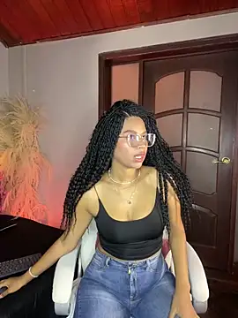 nayah   online show from 30, 1, 2025