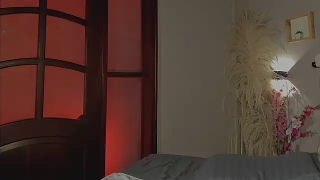 nayah   online show from 14, 2, 2025