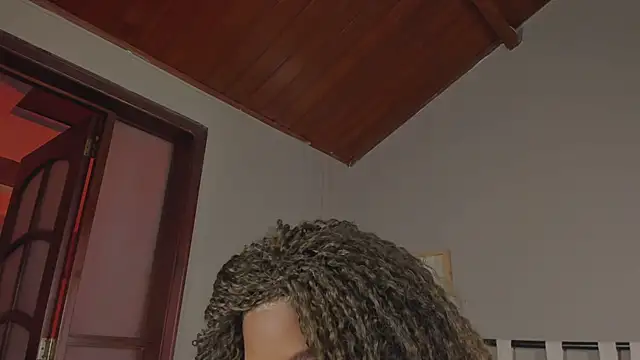 nayah   online show from 25, 2, 2025