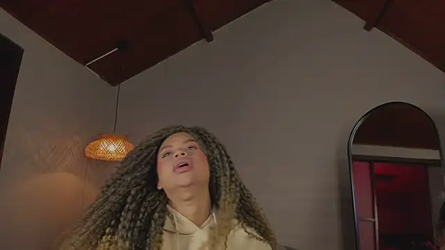 nayah   online show from 17, 3, 2025