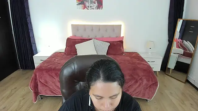  Natalie18 online show from 25, 10, 2025