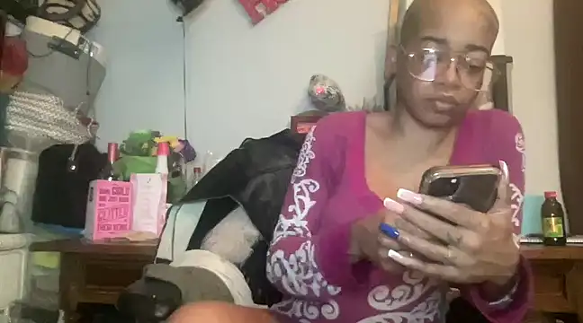 MommyConfident online show from 16, 2, 2025