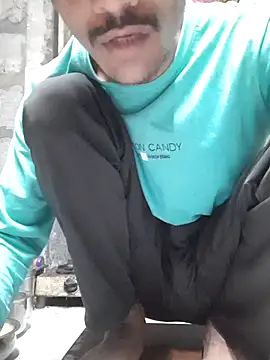 Snapshot of Burhade-- chatting on 19, 10, 2025 Burhade-- online show from 19, 10, 2025