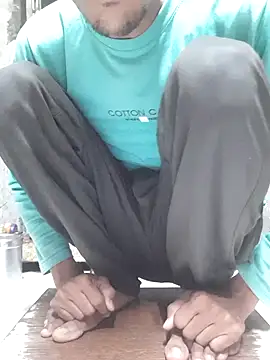 Snapshot of Burhade-- chatting on 31, 10, 2025 Burhade-- online show from 31, 10, 2025