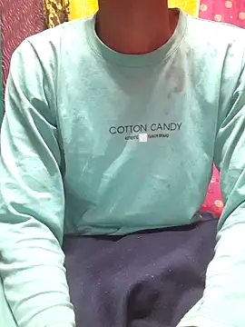 Snapshot of Burhade-- chatting on 18, 11, 2025 Burhade-- online show from 18, 11, 2025