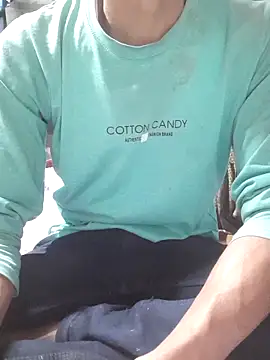 Snapshot of Burhade-- chatting on 14, 12, 2025 Burhade-- online show from 14, 12, 2025