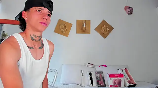 AmberAdams  online show from 12, 2, 2026