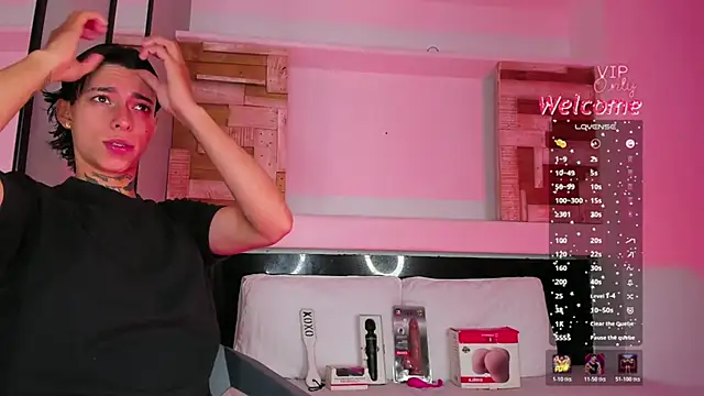 AmberAdams  online show from 4, 4, 2026