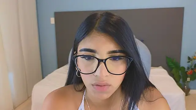 maiaa ruiz online show from 23, 10, 2025