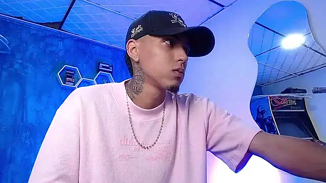 Liam lee online show from 26, 12, 2024