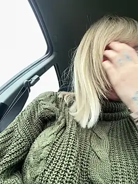 haileyhope  online show from 30, 12, 2024