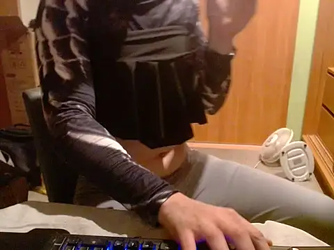 pinnklinkk online show from 2, 10, 2025