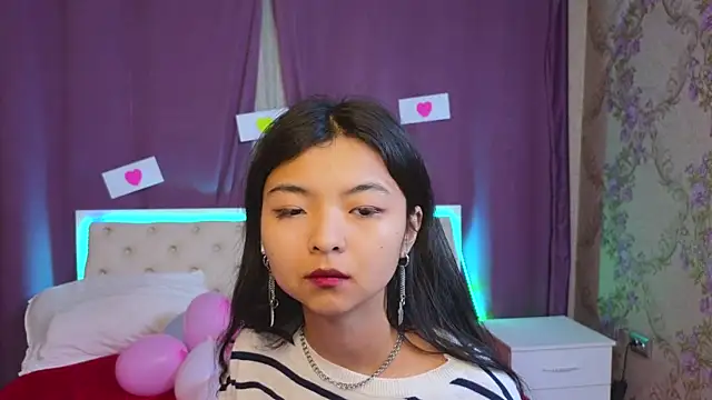 Shy Kira online show from 10, 2, 2025