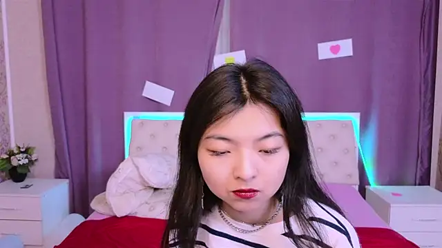 Shy Kira online show from 16, 2, 2025