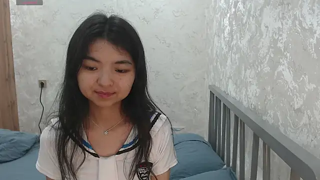 Shy Kira online show from 6, 7, 2026