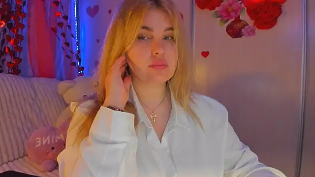 CoraSwon online show from 24, 2, 2025