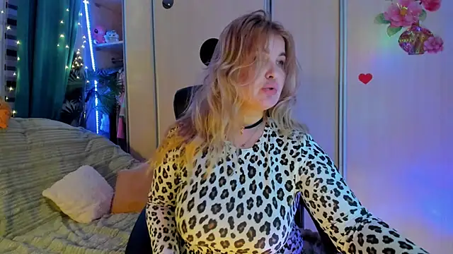 CoraSwon online show from 22, 2, 2026