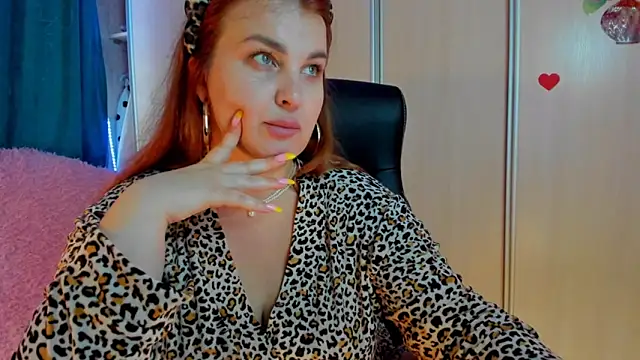 Snapshot of CoraSwon chatting on 30, 6, 2026 CoraSwon online show from 30, 6, 2026