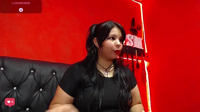 Snapshot of slave_latina7 chatting on 25, 12, 2024 slave latina7 online show from 25, 12, 2024