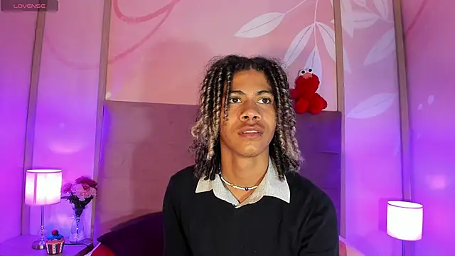 Maxim-Walker online show from 9, 3, 2025