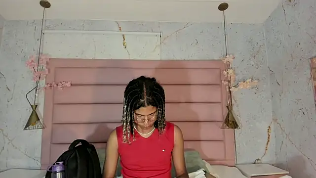 Maxim-Walker online show from 19, 9, 2025