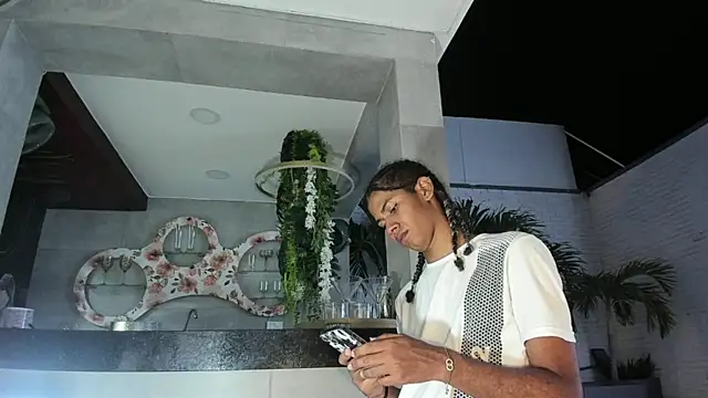 Maxim-Walker online show from 7, 11, 2025