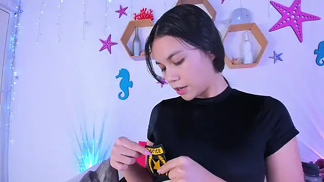 Emiily Parkerr online show from 15, 10, 2025