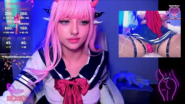 Snapshot of HollyDominic chatting on 20, 2, 2025 HollyDominic online show from 20, 2, 2025