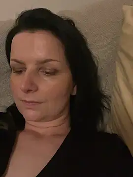 Off  Melonenmandy online show from 3, 7, 2026