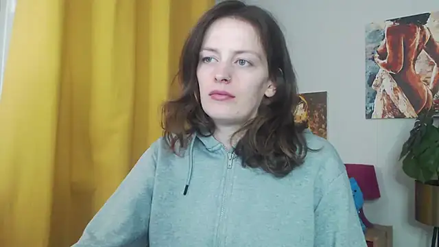 Snapshot of juicyNadine chatting on 27, 10, 2025 juicyNadine online show from 27, 10, 2025