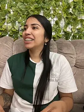 Snapshot of SaritaHot_69 chatting on 6, 1, 2025 SaritaHot 69 online show from 6, 1, 2025