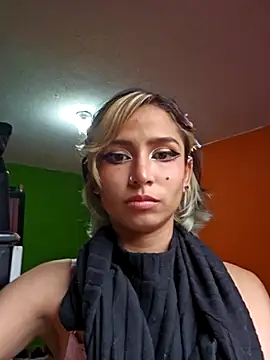 Snapshot of avery_fox chatting on 4, 3, 2025 avery fox online show from 4, 3, 2025