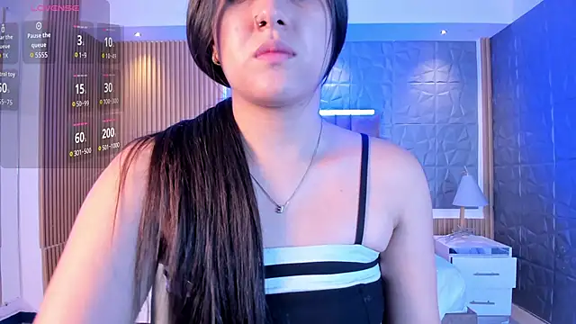 paulina sweett  online show from 10, 11, 2025