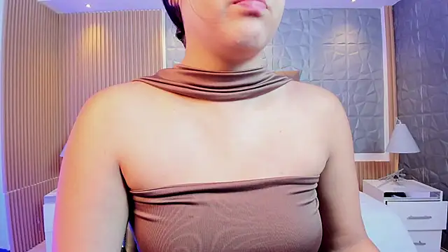 paulina sweett  online show from 31, 3, 2026