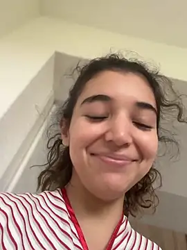 uniquerossie online show from 9, 11, 2025