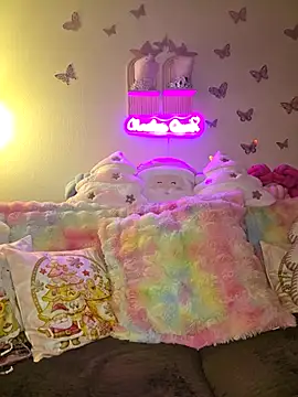 Snapshot of Chachou000 chatting on 13, 12, 2025 Chachou000 online show from 13, 12, 2025