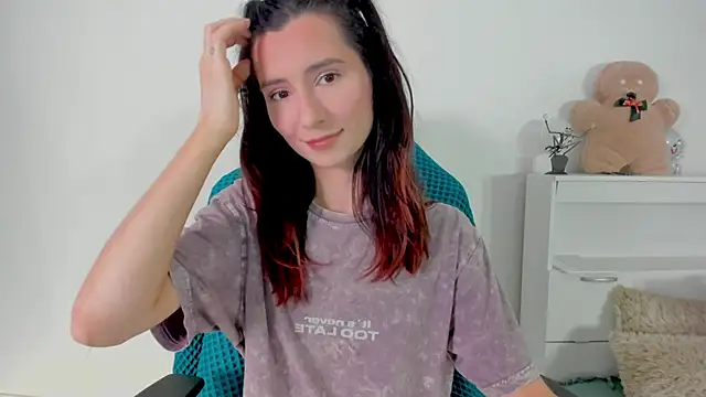 crystalnut online show from 20, 11, 2025