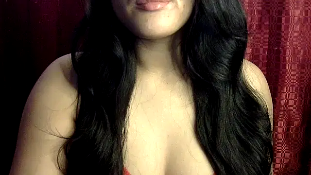 charming karishma online show from 16, 9, 2025