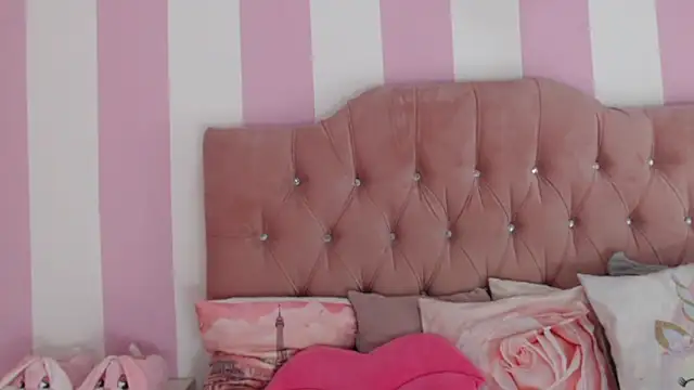 zaleya mateus online show from 13, 4, 2026