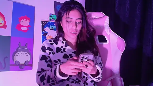 miss onlybaby online show from 20, 11, 2025