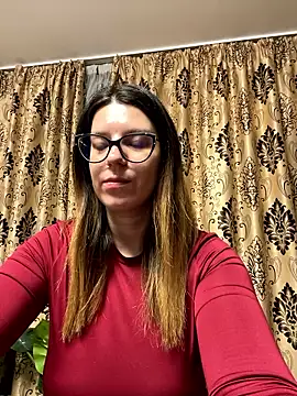 NadiraNoor online show from 22, 11, 2025