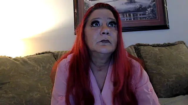 Snapshot of LexxiLeeds chatting on 1, 10, 2025 LexxiLeeds online show from 1, 10, 2025