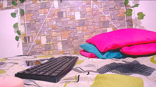 Snapshot of MaidenGame chatting on 13, 7, 2026 MaidenGame online show from 13, 7, 2026
