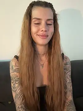 EmiliaCatalina online show from 31, 5, 2026