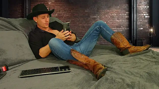 Snapshot of zack_Fisher chatting on 10, 2, 2026 zack Fisher online show from 10, 2, 2026